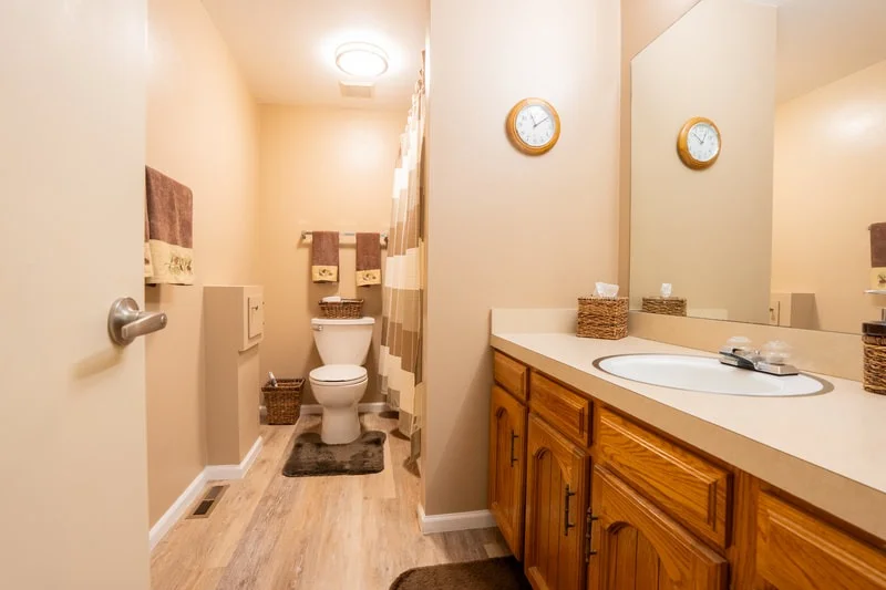 imgi_49_bathroomtestbrkt2026dsc010167008-x-4672-hdrapril-21-20267008-x-4672-2
